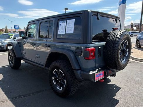 Used 2026 Jeep Wrangler Unlimited Rubicon AWD/4WD image 5