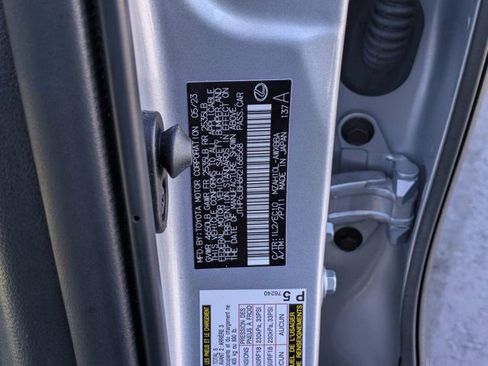 Used 2024 Lexus UX 250h FWD w/ Premium Package image 35