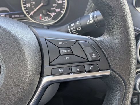 Used 2024 Nissan Sentra SV FWD image 22