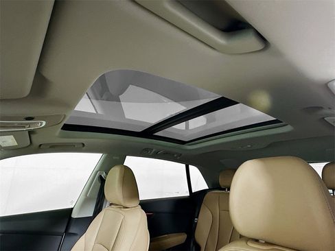 Used 2025 Audi Q8 Premium Plus w/ Premium Plus Package image 11