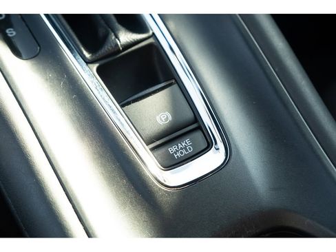 Used 2020 Honda HR-V Sport image 20