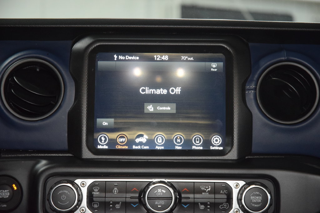 Used 2022 Jeep Wrangler Unlimited Sport w/ Sun And Sound Package AWD/4WD image 32