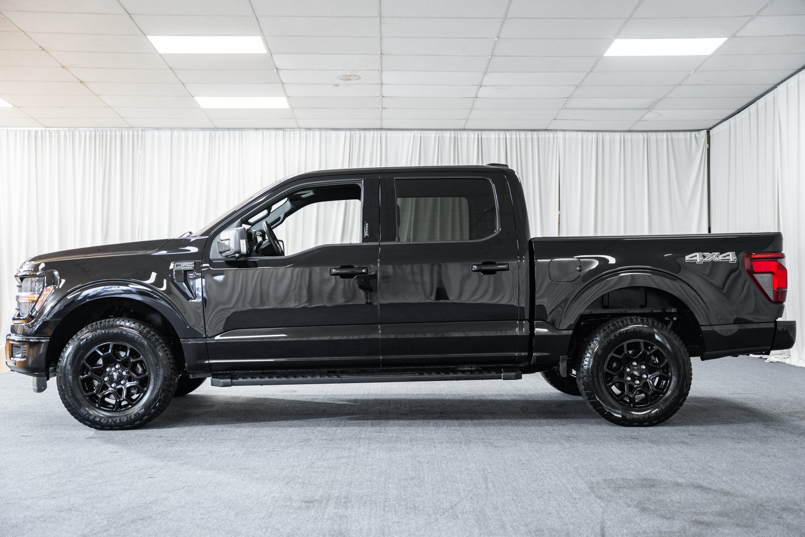 Certified 2024 Ford F150 XLT w/ Equipment Group 302A MID AWD/4WD image 4