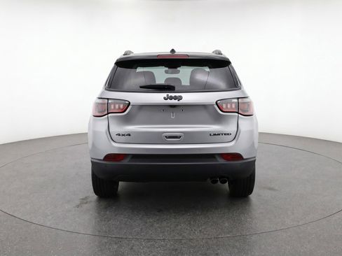 Used 2025 Jeep Compass Limited AWD/4WD image 7