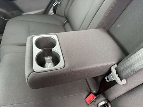 Used 2023 Nissan Rogue S image 10