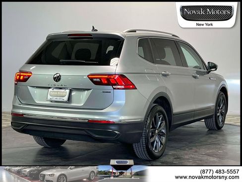 Used 2023 Volkswagen Tiguan SE image 8