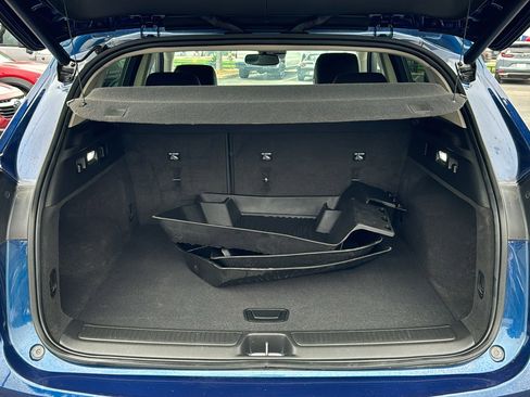 Used 2023 Buick Envision Essence FWD image 19