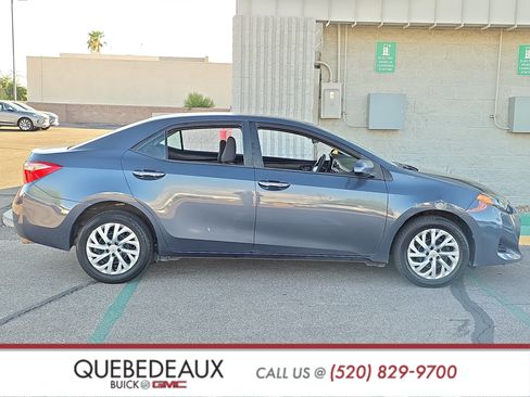 Used 2017 Toyota Corolla LE FWD image 8