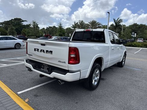 Used 2025 RAM 1500 Big Horn AWD/4WD image 3