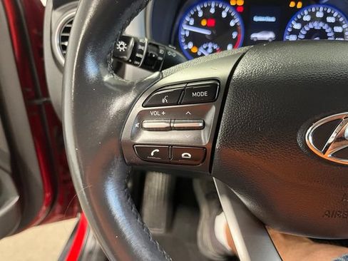 Used 2020 Hyundai Kona Limited FWD image 26