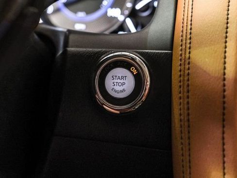 Used 2019 INFINITI QX80 Luxe w/ Proactive Package image 19