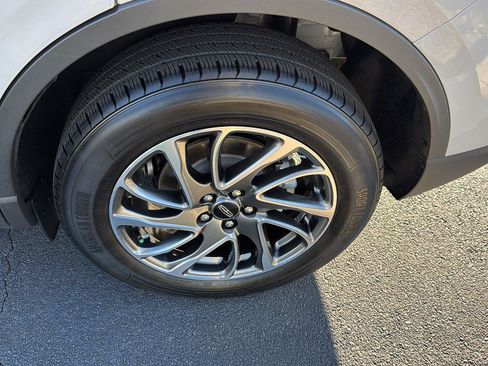 Used 2022 Lincoln Corsair FWD image 31