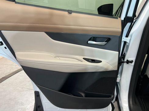 New 2026 Nissan Murano Platinum w/ Cargo Package image 18