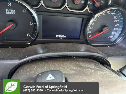 Used 2018 Chevrolet Silverado 1500 LT w/ All Star Edition image 13