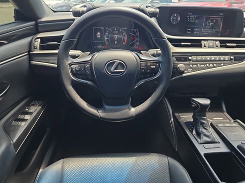 Used 2021 Lexus ES 350 w/ Accessory Package 2 FWD image 13