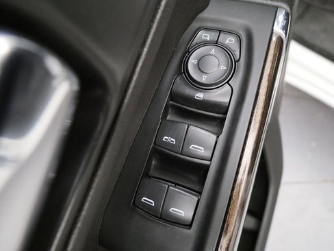 Used 2023 Chevrolet Silverado 2500 LT image 16