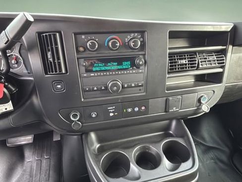 Used 2023 Chevrolet Express 3500 LS image 23