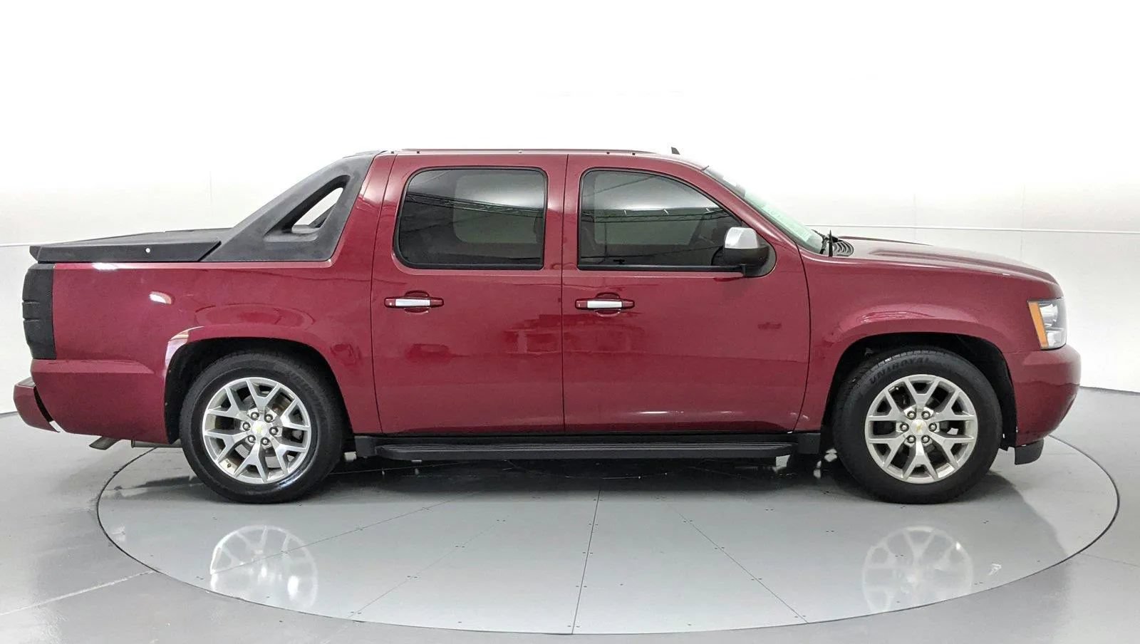 Used 2007 Chevrolet Avalanche LT w/ LT Preferred Equipment Group AWD/4WD image 8