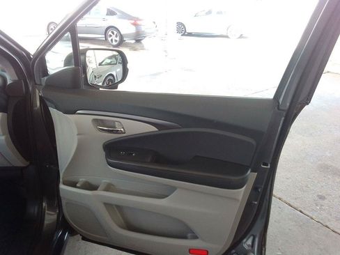 Used 2017 Honda Pilot EX-L image 30