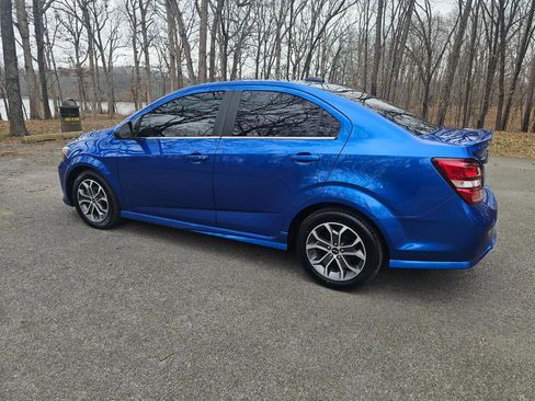 Used 2020 Chevrolet Sonic LT w/ Convenience Package image 9