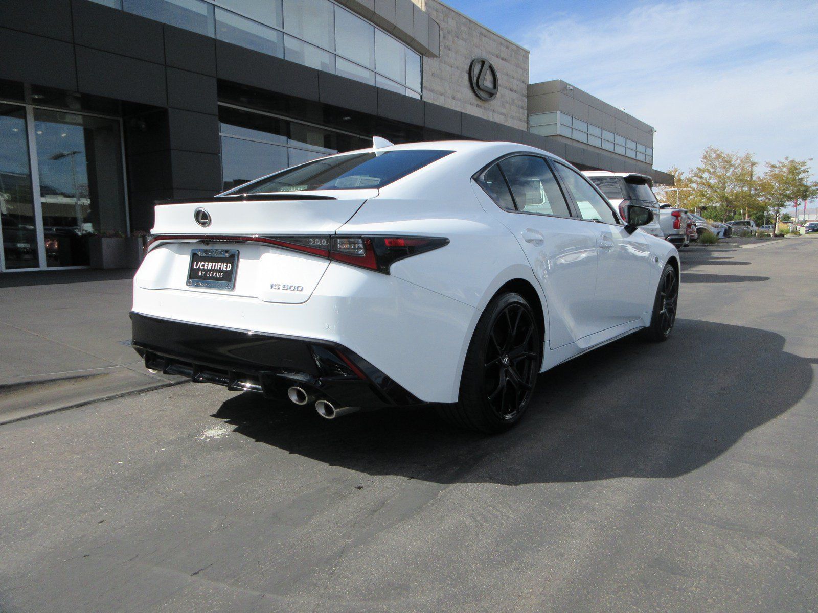 Used 2025 Lexus IS 500 RWD image 10