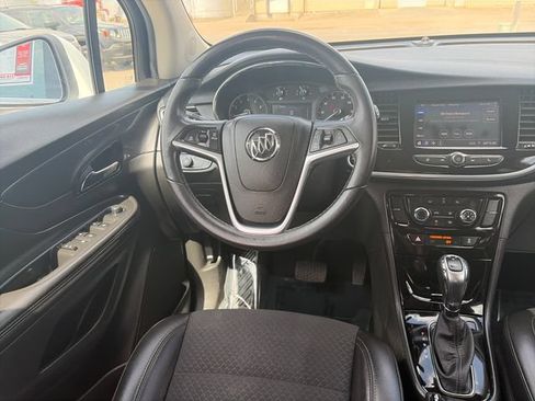 Used 2022 Buick Encore Preferred w/ Safety Package AWD/4WD image 30