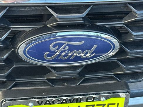 Used 2024 Ford Escape ST-Line image 6