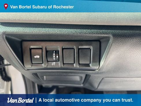 Used 2024 Subaru Legacy Premium AWD/4WD image 16