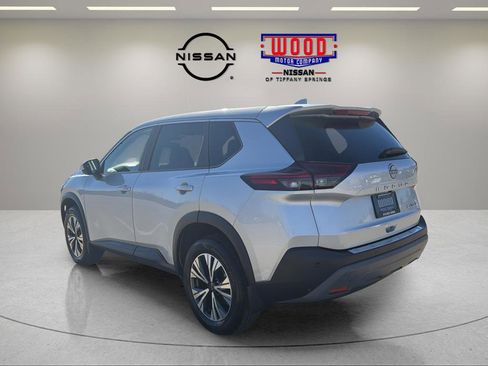 Certified 2023 Nissan Rogue SV image 4