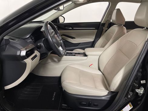 Used 2019 Nissan Altima 2.5 SL image 12