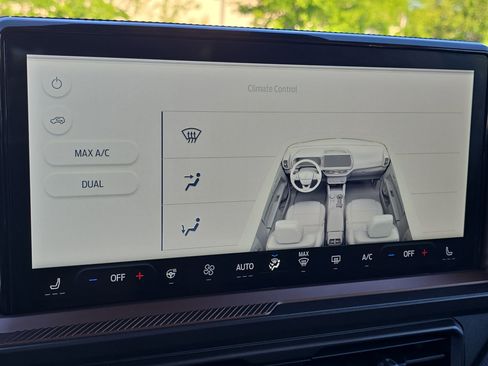 Certified 2025 Ford Bronco Sport Outer Banks w/ Outer Banks Tech Package+ image 19