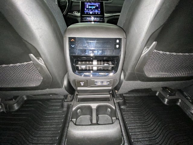 Used 2021 Jeep Grand Cherokee L Laredo w/ Luxury Tech Group I AWD/4WD image 28