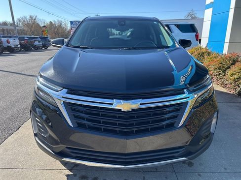 Used 2024 Chevrolet Equinox LT image 4