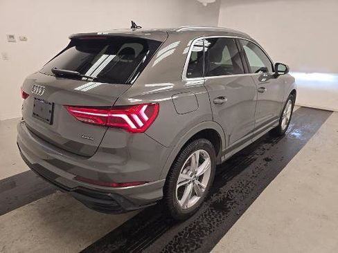 Used 2020 Audi Q3 2.0T Premium Plus w/ Premium Plus Package AWD/4WD image 2