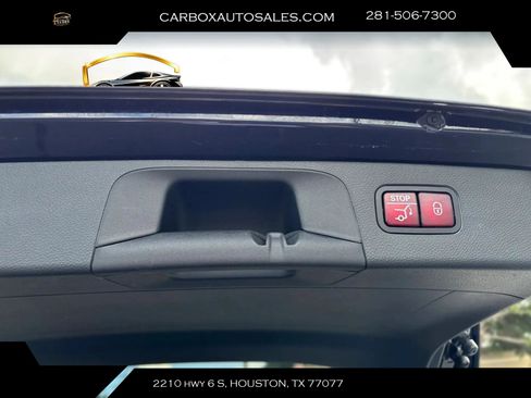 Used 2021 Mercedes-Benz GLC 300 image 6