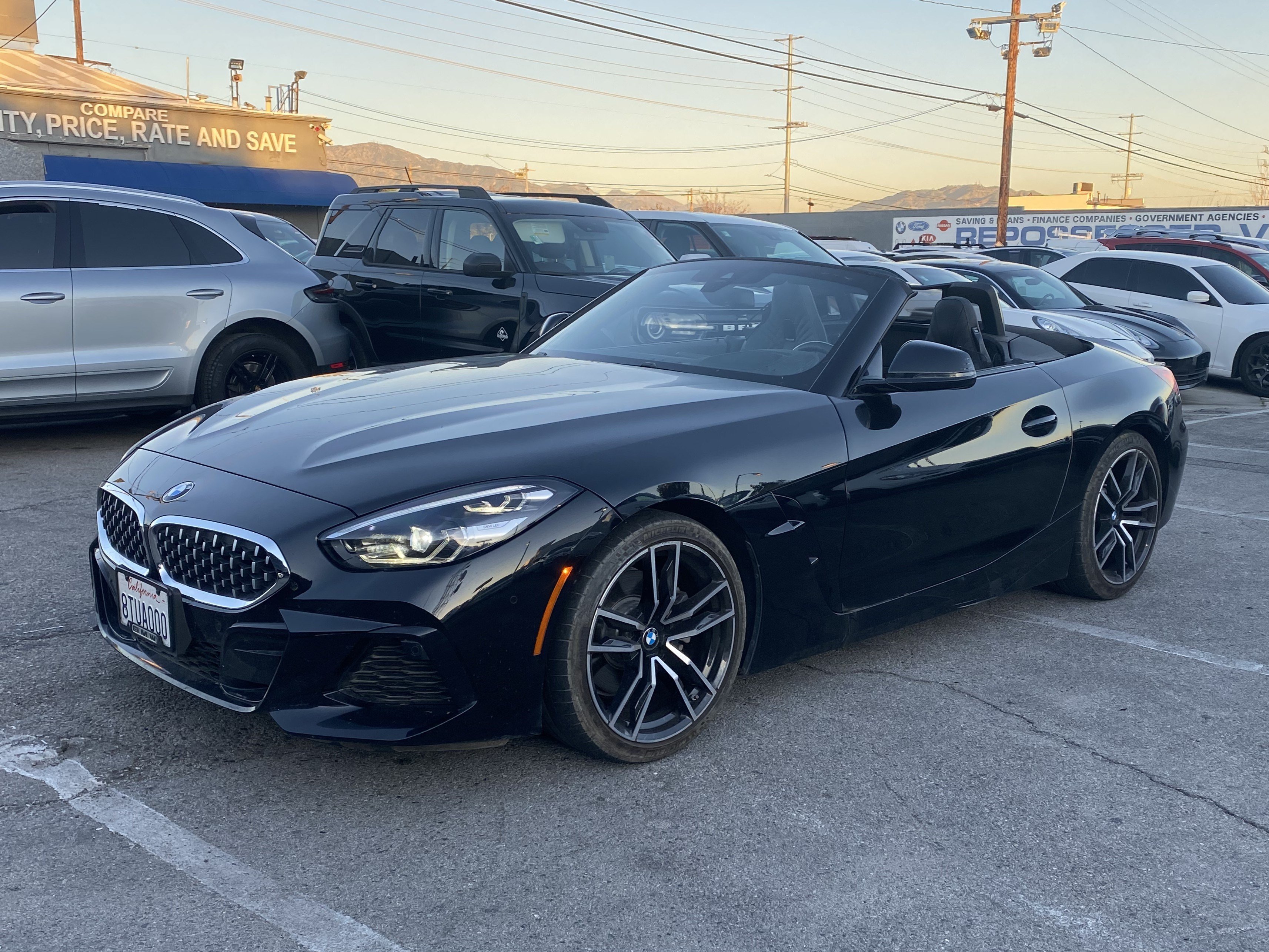 Used 2019 BMW Z4 sDrive30i w/ M Sport Package RWD image 2