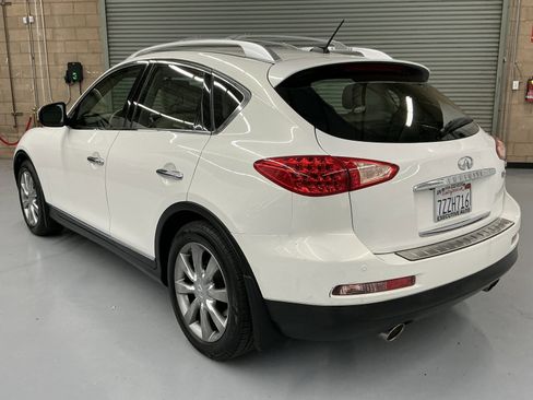 Used 2010 INFINITI EX35 Journey image 7