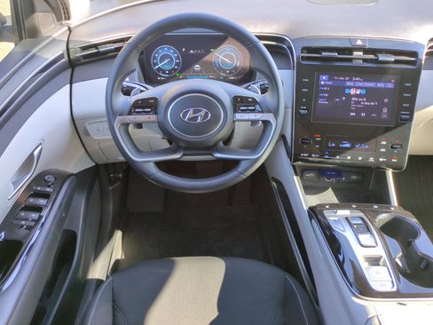 Certified 2022 Hyundai Tucson SEL image 15