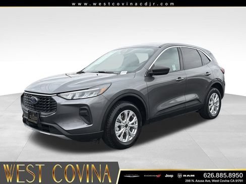 Used 2024 Ford Escape Active AWD/4WD image 5