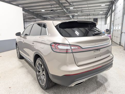 Used 2021 Lincoln Nautilus Reserve w/ Cargo Utility Package image 5