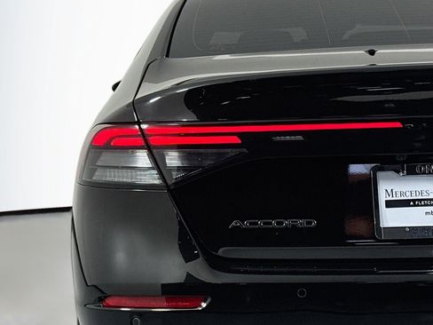 Used 2025 Honda Accord Touring image 15