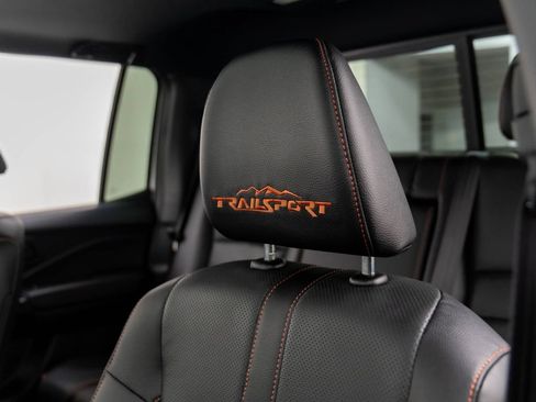Used 2025 Honda Ridgeline TrailSport image 17