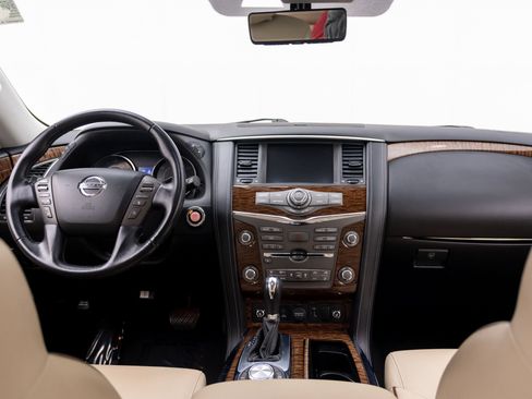 Used 2019 Nissan Armada Platinum w/ Captain's Chairs Package AWD/4WD image 10