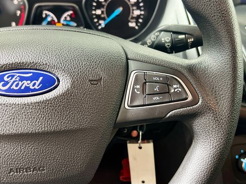Used 2015 Ford Focus SE image 19