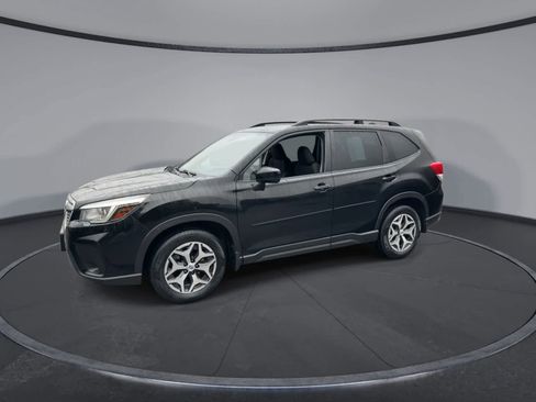 Used 2020 Subaru Forester Premium AWD/4WD image 4