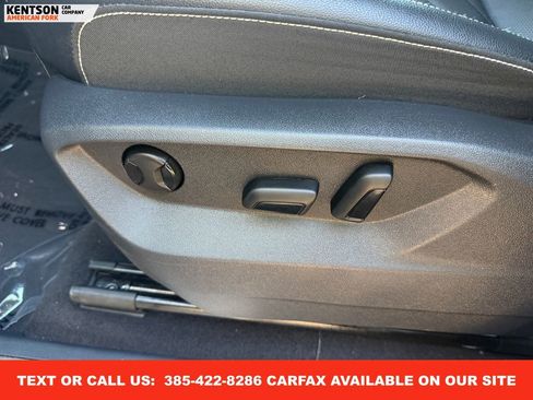 Used 2025 Volkswagen Atlas SE image 30