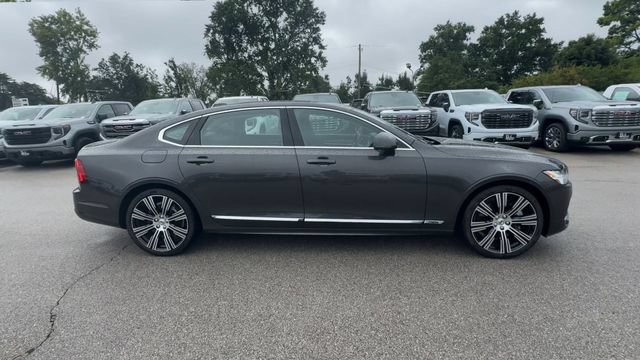 Used 2025 Volvo S90 B6 Plus AWD/4WD image 2