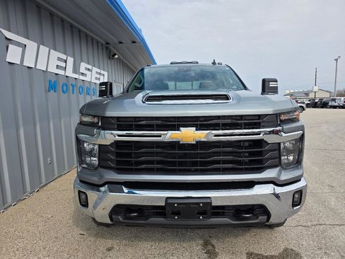 Used 2024 Chevrolet Silverado 2500 LT w/ All Star Edition image 3