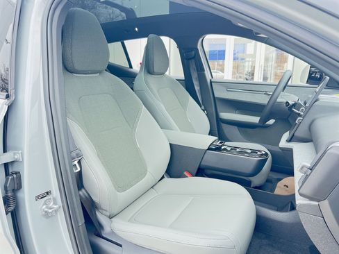 New 2026 Volvo EX30 Cross Country Ultra image 26