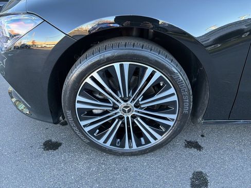 Used 2023 Mercedes-Benz CLA 250 4MATIC w/ Premium Package image 12